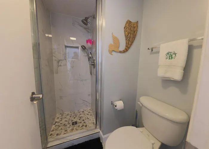 Apartment Sugar 2 Bedroom, 2 Bathroom 4 Pools! Free Daily Activities!