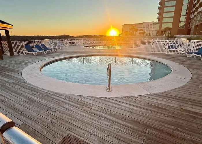 Sugar 2 Bedroom, 2 Bathroom 4 Pools! Free Daily Activities!